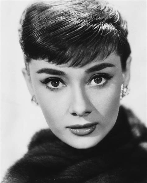 Audrey Hepburn Biography .